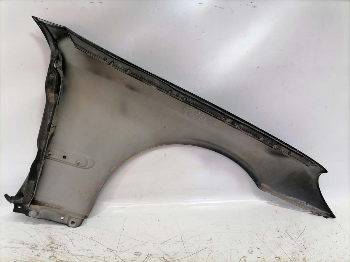 Mercedes C Klasse W203 original Kotfl&uuml;gel vorn links 197 Obsidianschwarz Bj.2002